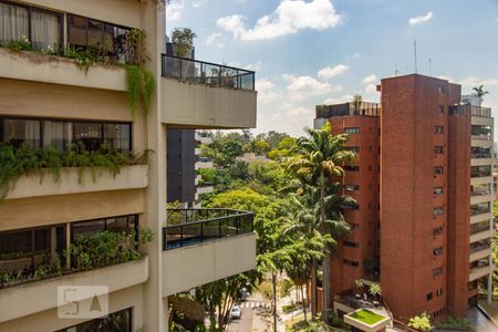 Apartamento à venda com 230m², 4 quartos e 4 vagasVista Suite 3