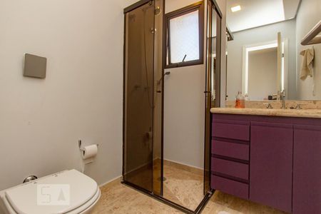 Apartamento à venda com 230m², 4 quartos e 4 vagasBanheiro 3