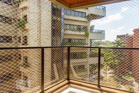 Apartamento à venda com 230m², 4 quartos e 4 vagasSuite 3