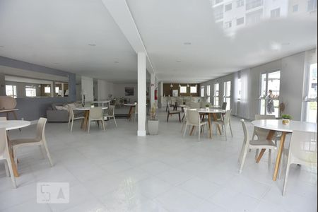 Apartamento para alugar com 44m², 2 quartos e 1 vagaÁrea comum - Salão de festas