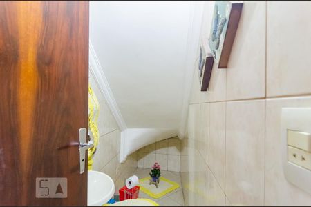 Lavabo de casa à venda com 4 quartos, 250m² em Vila Mira, São Paulo