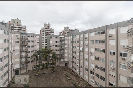 Vista do Quarto de apartamento para alugar com 1 quarto, 40m² em Jardim Lindóia, Porto Alegre