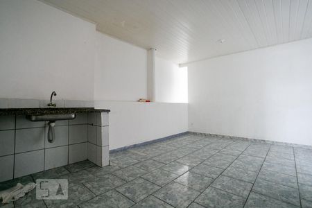 Sala/Cozinha de casa para alugar com 1 quarto, 60m² em Vila Roque, São Paulo