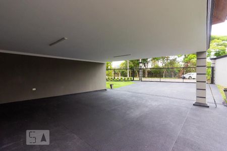Casa de condomínio para alugar com 480m², 5 quartos e 3 vagasGaragem 