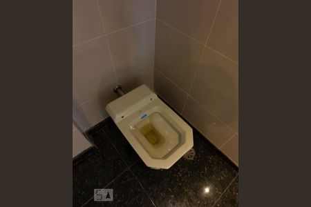 Casa de condomínio para alugar com 480m², 5 quartos e 3 vagasBanheiro - Suite 1