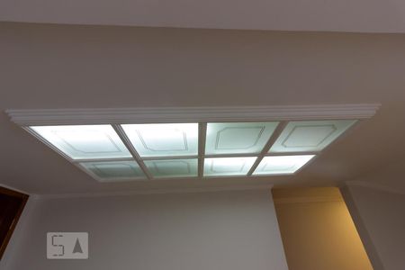 Casa de condomínio para alugar com 480m², 5 quartos e 3 vagasDetalhe - Sala 