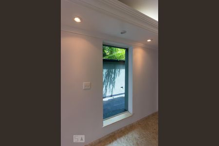 Casa de condomínio para alugar com 480m², 5 quartos e 3 vagasDetalhe - Sala 