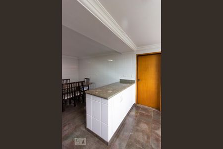 Casa de condomínio para alugar com 480m², 5 quartos e 3 vagasSala de almoço e Cozinha 