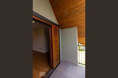 Casa de condomínio para alugar com 480m², 5 quartos e 3 vagasSacada - Suite 2