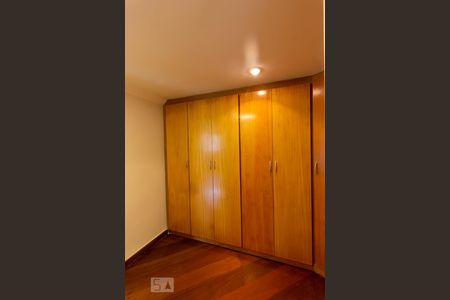 Casa de condomínio para alugar com 480m², 5 quartos e 3 vagasCloset - Suite 5