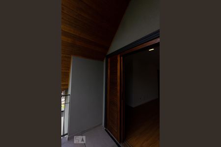 Casa de condomínio para alugar com 480m², 5 quartos e 3 vagasSacada - Suite 1