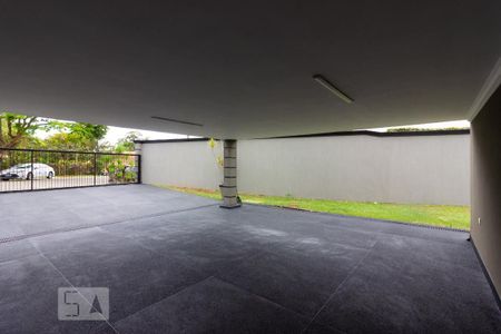 Casa de condomínio para alugar com 480m², 5 quartos e 3 vagasGaragem 