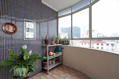 Varanda de apartamento à venda com 3 quartos, 110m² em Vila Buarque, São Paulo