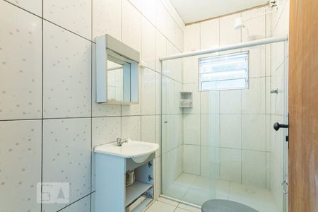 Banheiro de casa para alugar com 2 quartos, 60m² em Vila São Francisco, Mauá