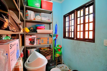 Casa à venda com 350m², 4 quartos e 2 vagasQuarto de Serviço