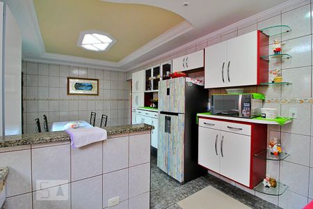 Casa à venda com 350m², 4 quartos e 2 vagasCozinha