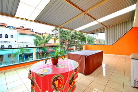 Casa à venda com 350m², 4 quartos e 2 vagasEspaço Gourmet