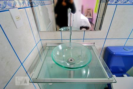 Casa à venda com 350m², 4 quartos e 2 vagasBanheiro da Suíte 2