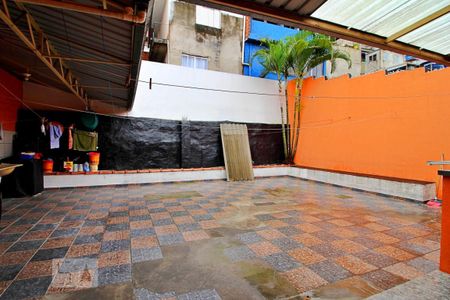 Casa à venda com 350m², 4 quartos e 2 vagasÁrea de Serviço / Quintal
