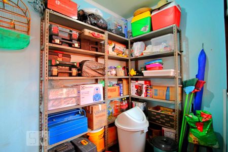 Casa à venda com 350m², 4 quartos e 2 vagasQuarto de Serviço