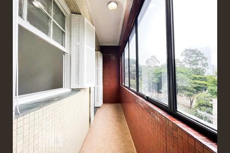 Apartamento para alugar com 60m², 2 quartos e sem vagaVaranda