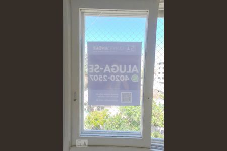 Apartamento à venda com 140m², 3 quartos e 2 vagas Apartamento à venda com 140m², 3 quartos e 2 vagasPlaquinha