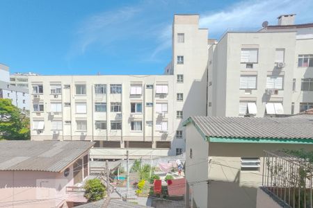 Apartamento à venda com 140m², 3 quartos e 2 vagas Apartamento à venda com 140m², 3 quartos e 2 vagasVista da Suíte
