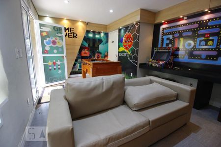 Apartamento à venda com 47m², 2 quartos e 1 vagaÁrea comum - Salão de jogos