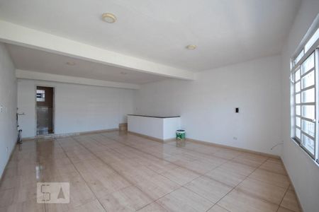 Casa à venda com 256m², 3 quartos e 3 vagas Casa à venda com 256m², 3 quartos e 3 vagasSalão de Festas