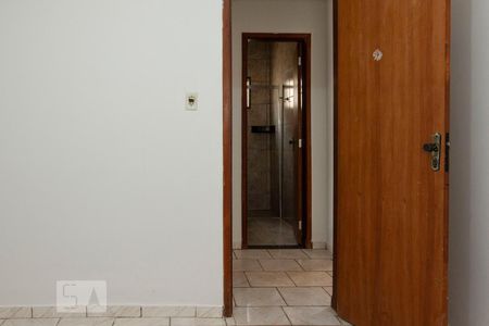 Quarto 2 de casa para alugar com 3 quartos, 150m² em Santa Mônica, Uberlândia
