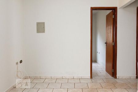 Sala de casa para alugar com 3 quartos, 150m² em Santa Mônica, Uberlândia
