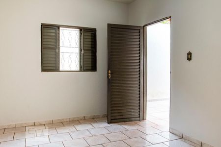 Sala de casa para alugar com 3 quartos, 150m² em Santa Mônica, Uberlândia