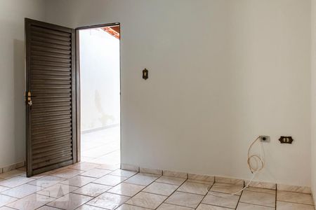 Sala de casa para alugar com 3 quartos, 150m² em Santa Mônica, Uberlândia