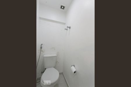 Apartamento para alugar com 42m², 1 quarto e sem vagaBanheiro