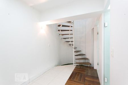 Apartamento para alugar com 42m², 1 quarto e sem vagaBanheiro
