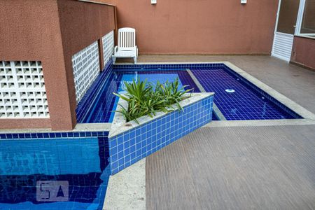 Apartamento para alugar com 35m², 1 quarto e 1 vaga Apartamento para alugar com 35m², 1 quarto e 1 vagaÁrea comum - Piscina