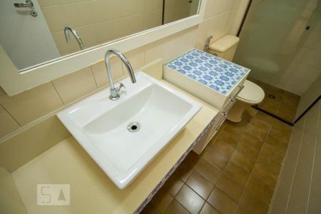Apartamento à venda com 74m², 3 quartos e 1 vagaBanheiro 