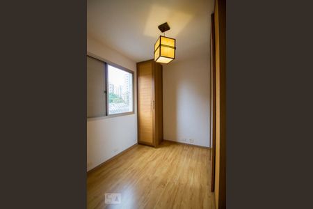 Apartamento à venda com 74m², 3 quartos e 1 vagaQuarto 2