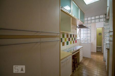 Apartamento à venda com 74m², 3 quartos e 1 vagaCozinha