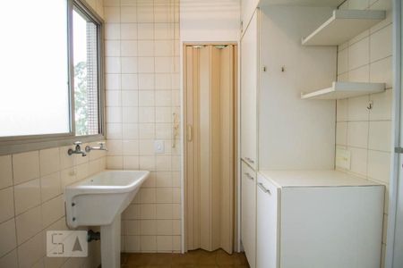 Apartamento à venda com 74m², 3 quartos e 1 vagaLavanderia 