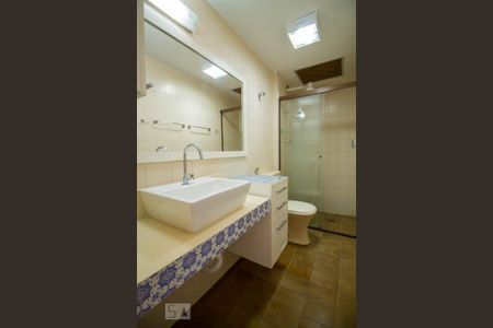 Apartamento à venda com 74m², 3 quartos e 1 vagaBanheiro 