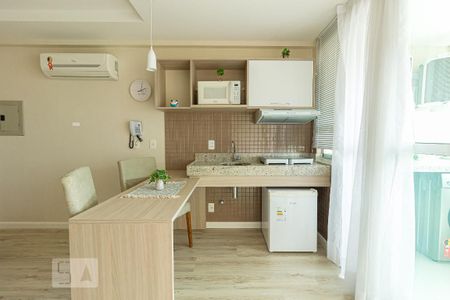 Apartamento para alugar com 36m², 1 quarto e 1 vaga Apartamento para alugar com 36m², 1 quarto e 1 vagaCozinha