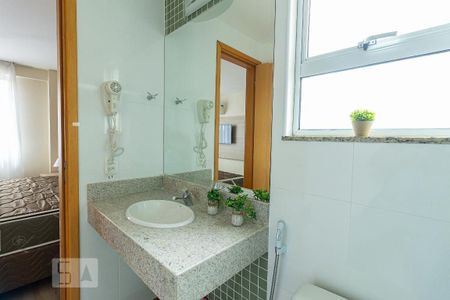 Apartamento para alugar com 36m², 1 quarto e 1 vaga Apartamento para alugar com 36m², 1 quarto e 1 vagaDetalhe do banheiro da suíte