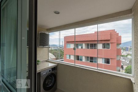 Apartamento para alugar com 36m², 1 quarto e 1 vaga Apartamento para alugar com 36m², 1 quarto e 1 vagaVaranda