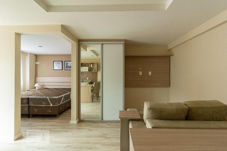 Sala de apartamento para alugar com 1 quarto, 36m² em Campo Grande, Rio de Janeiro