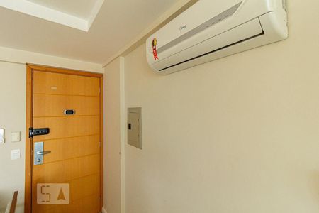 Detalhe da sala de apartamento para alugar com 1 quarto, 36m² em Campo Grande, Rio de Janeiro
