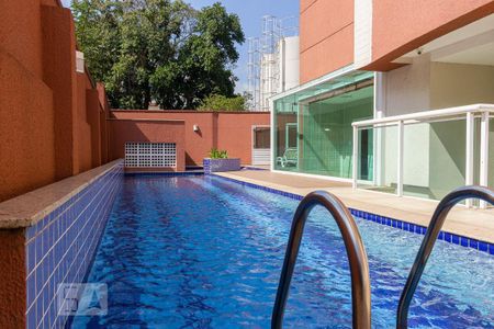 Apartamento para alugar com 36m², 1 quarto e 1 vaga Apartamento para alugar com 36m², 1 quarto e 1 vagaÁrea comum - Piscina