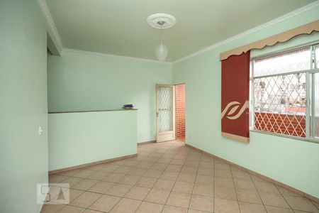 Sala de apartamento para alugar com 3 quartos, 120m² em Pilares, Rio de Janeiro