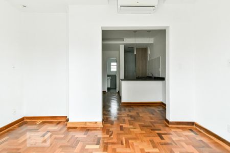 Studio para alugar com 45m², 1 quarto e sem vaga Studio para alugar com 45m², 1 quarto e sem vagaStudio