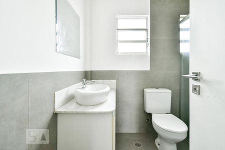 Studio para alugar com 45m², 1 quarto e sem vaga Studio para alugar com 45m², 1 quarto e sem vagaBanheiro